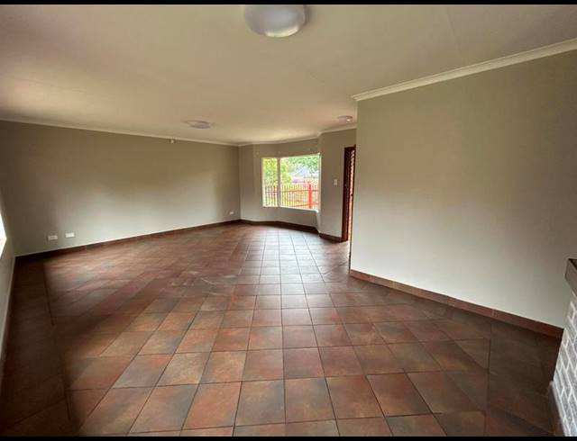 3 BEDROOM PROPERTY TO RENT IN THE REEDS